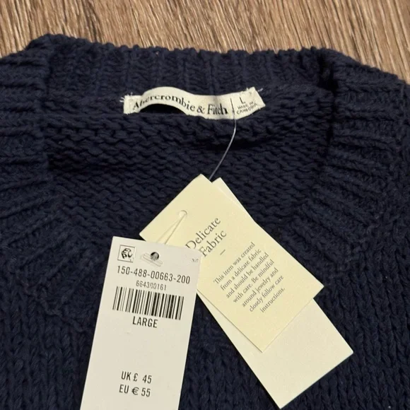 Abercrombie Open-Stitch Textural Crew Sweater - Picture 2 of 2